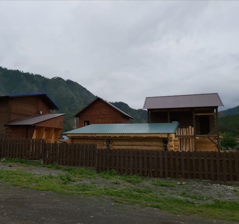 Сдается посуточно комната за 3 000 рублей Респ Алтай, село Чемал, ул Подгорная, д 18А