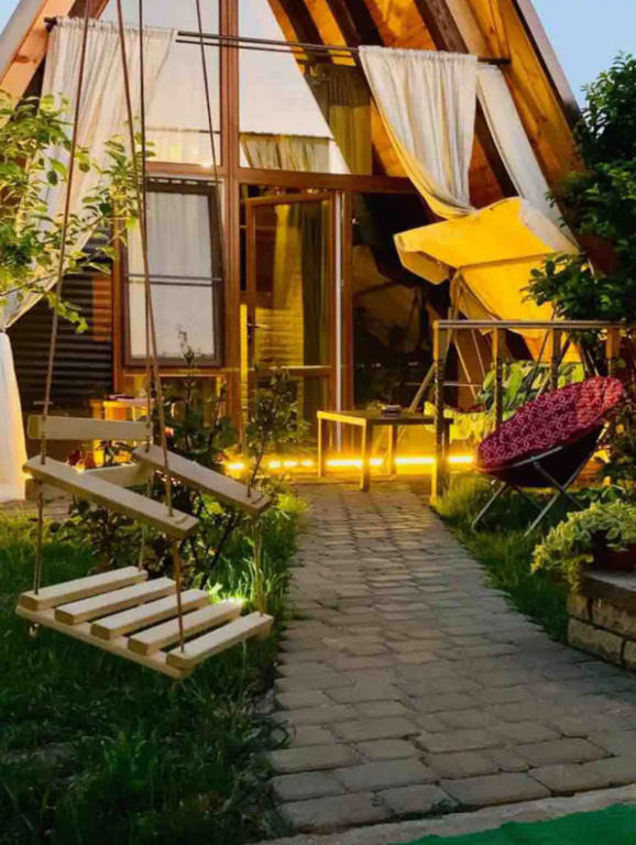 Дом у моря в стиле шале