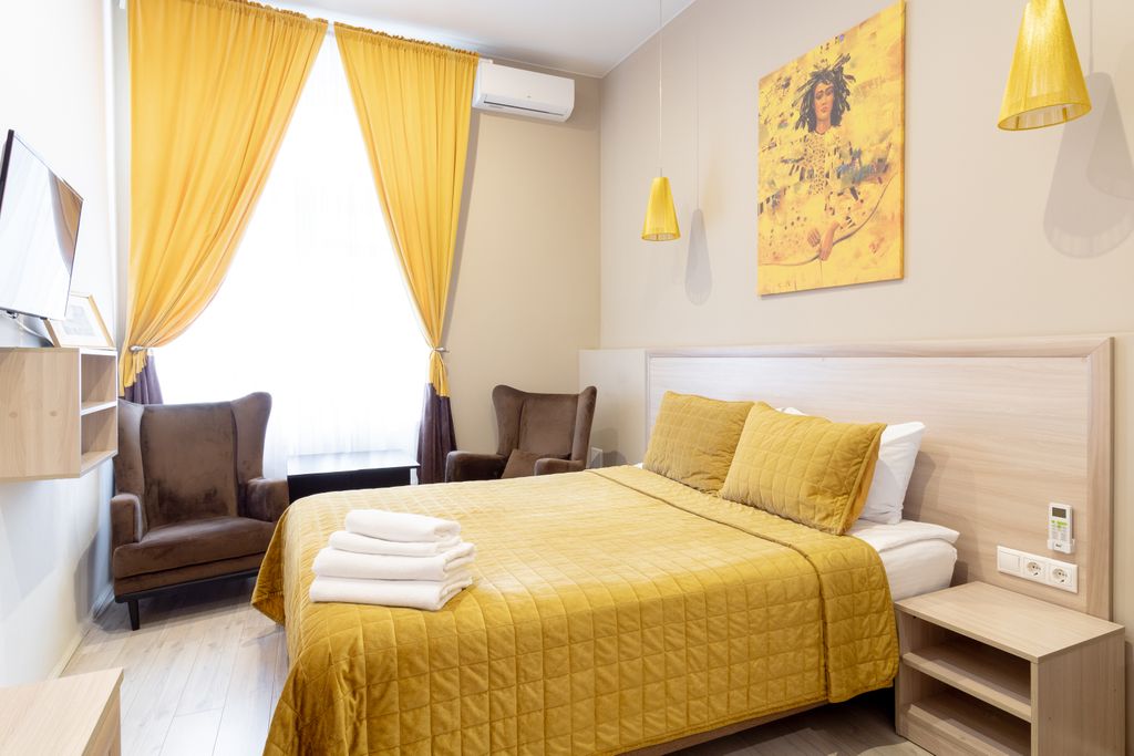 Двухместный номер с 1 кроватью Полулюкс 5 На золотом