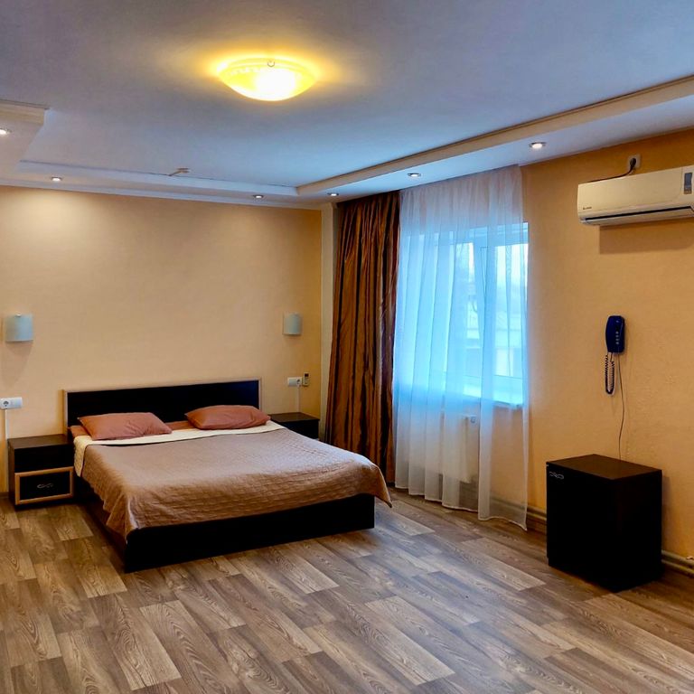 Двухместный номер с 1 кроватью стандарт улучшенный