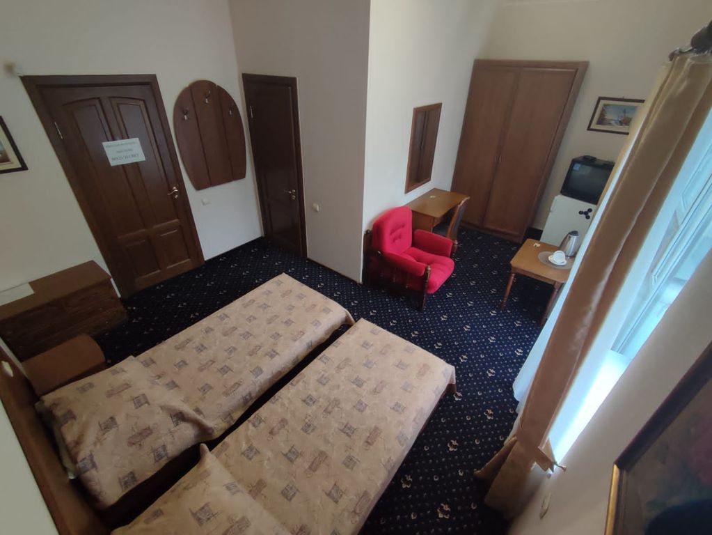 Двухместный номер с 2 отдельными кроватями стандарт