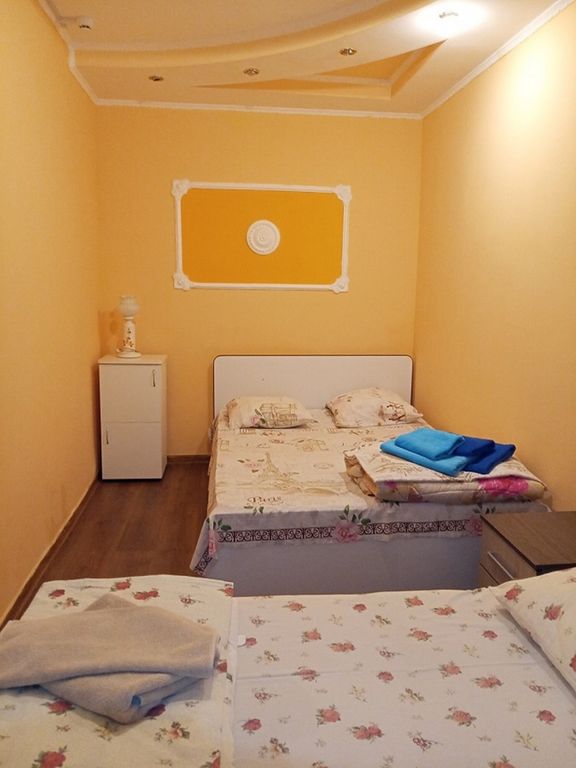 Четырёхместный номер однокомнатный Трехместный