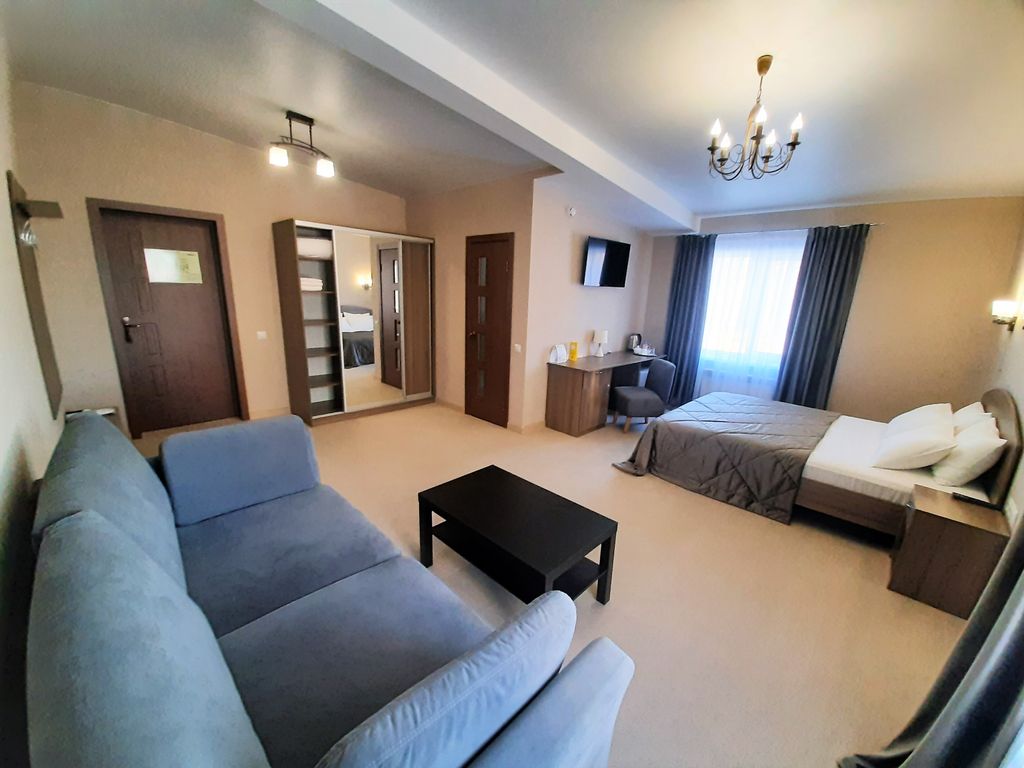 Семейный номер полулюкс