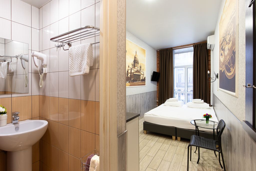 Апартаменты комфорт с балконом