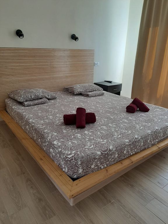 Квартира однокомнатная с кухней