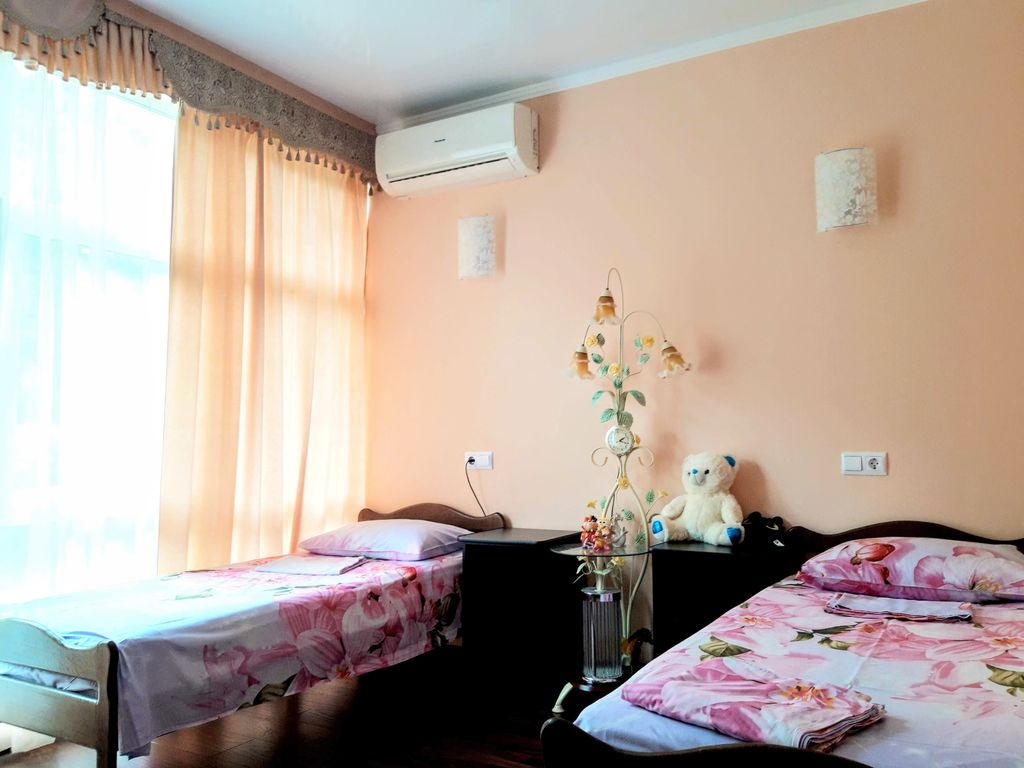 Двухместный номер с 2 отдельными кроватями стандарт с видом на горы