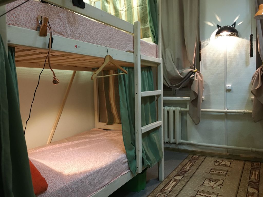 Многоместный женский номер нижнее место