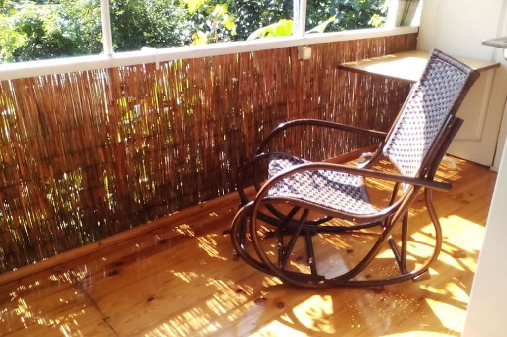 Четырёхместный номер домик садовый на 3-4 человека с открытой террасой