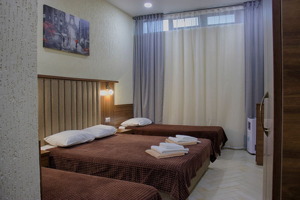 Двухместный номер с 1 кроватью стандарт в цокольном этаже