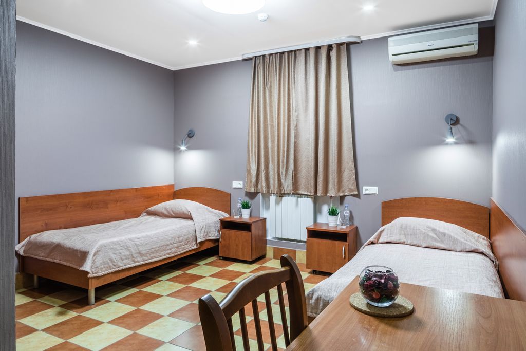 Двухместный номер с 2 отдельными кроватями стандарт без лоджии