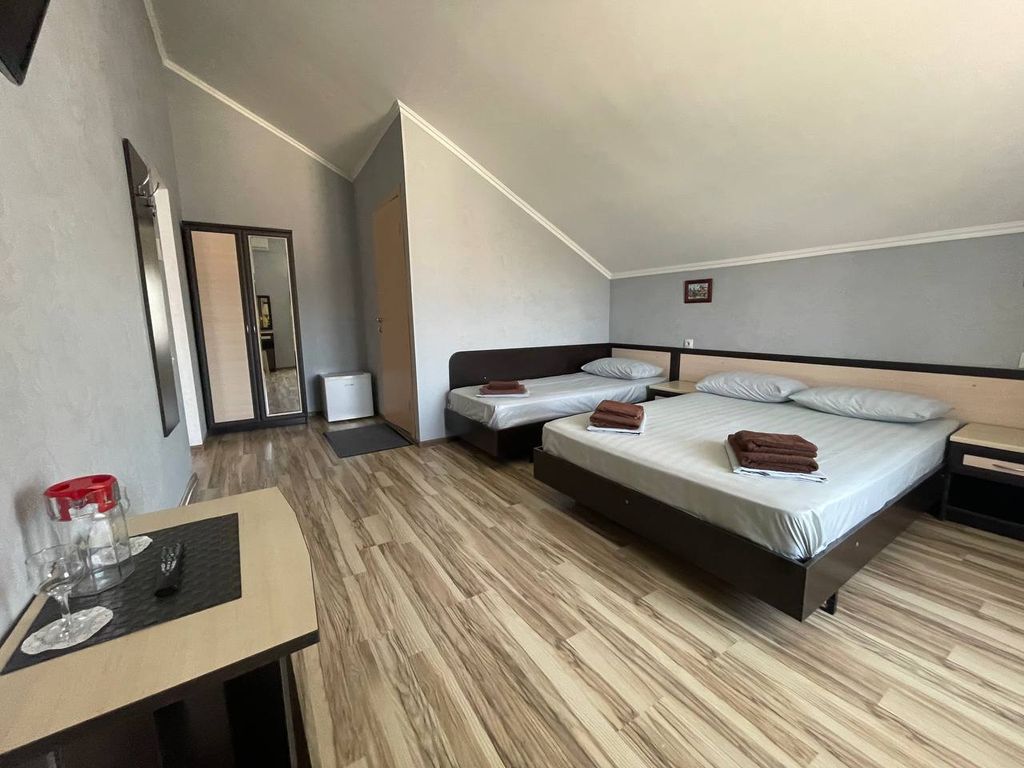 Трёхместный номер классический