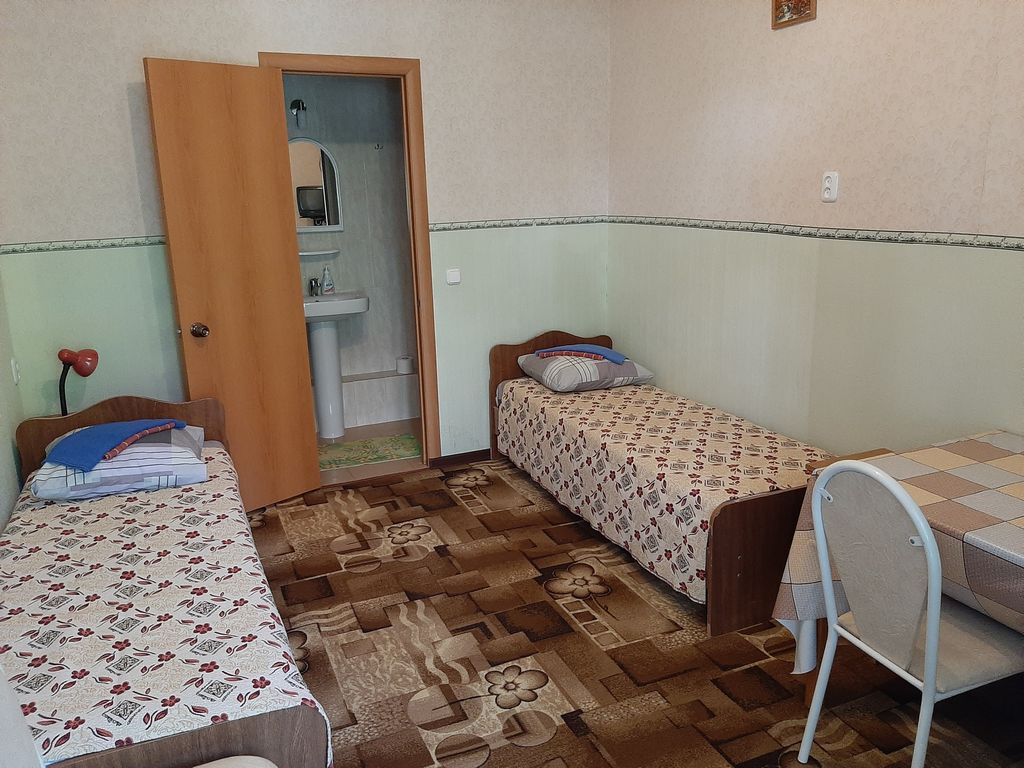 Двухместный номер с 2 отдельными кроватями стандарт