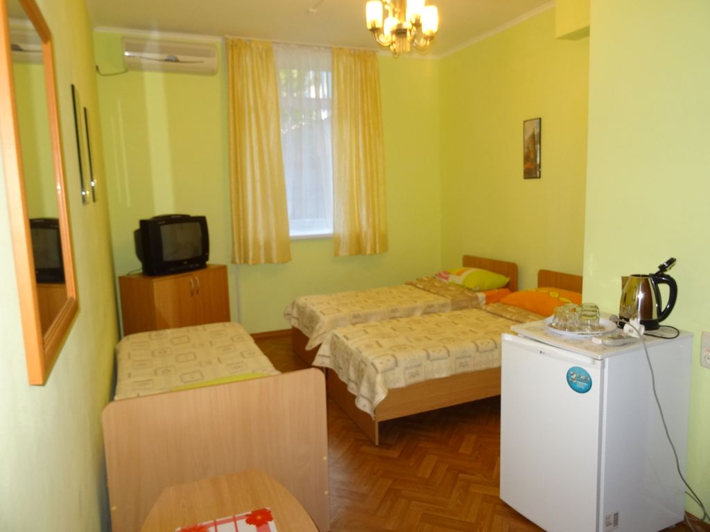 Трёхместный номер стандарт