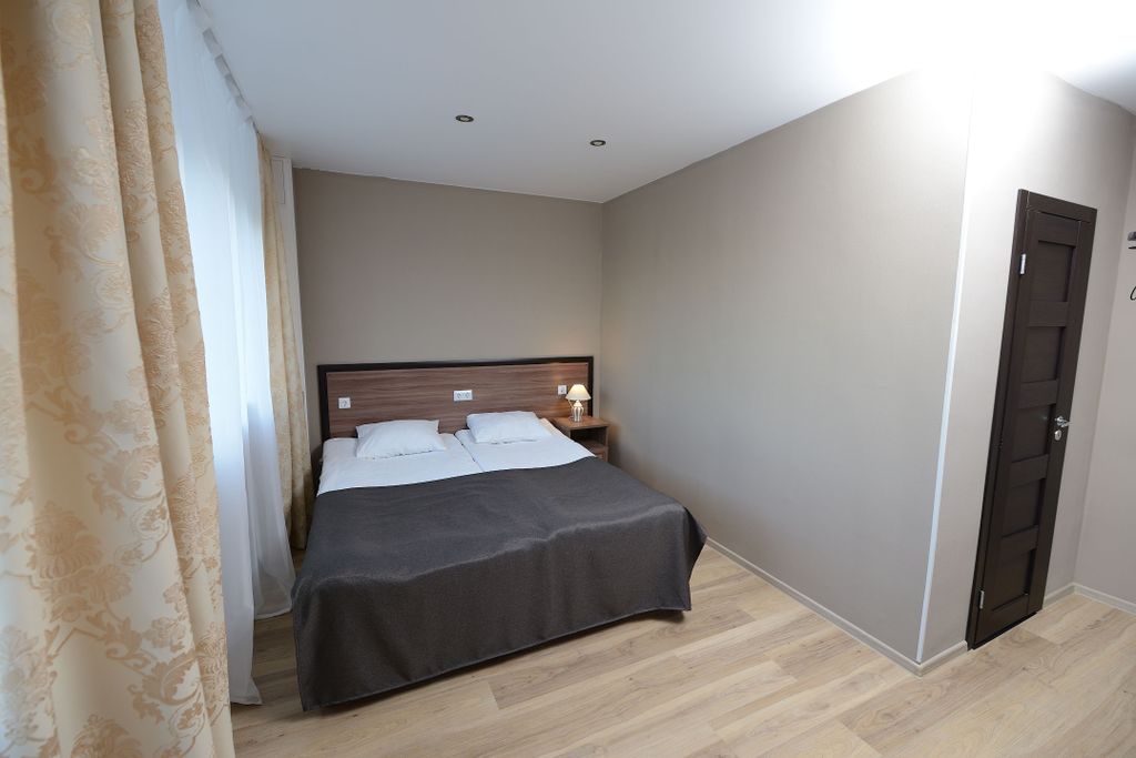 Двухместный номер с 1 кроватью улучшенный