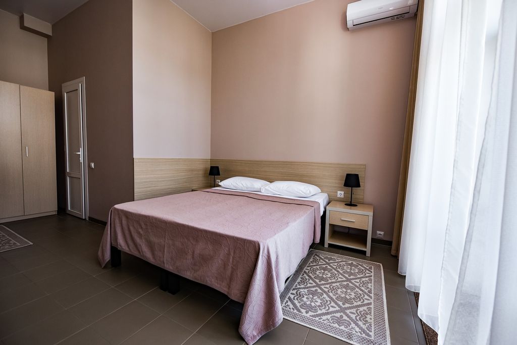 Семейный номер Семейный 4-х местный