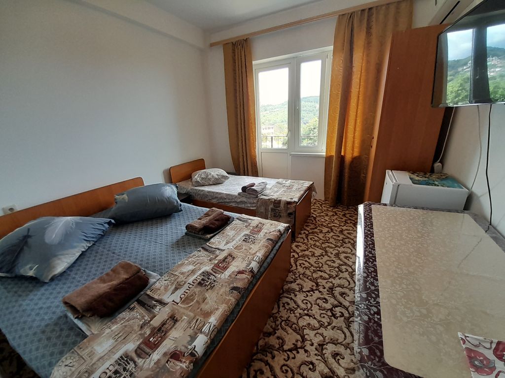 Трёхместный номер стандарт