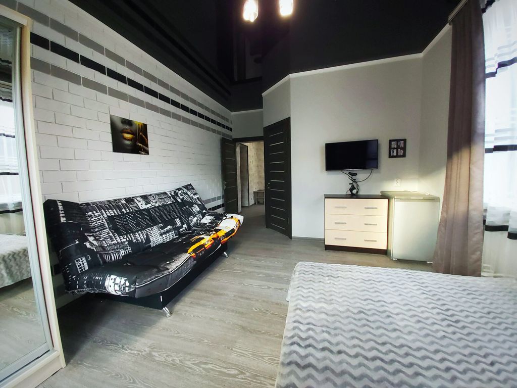 Семейный номер двухкомнатный люкс с балконом