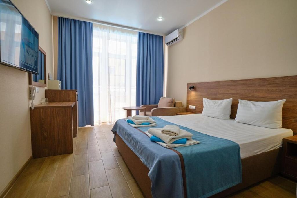 Двухместный номер с 1 кроватью стандарт с креслом