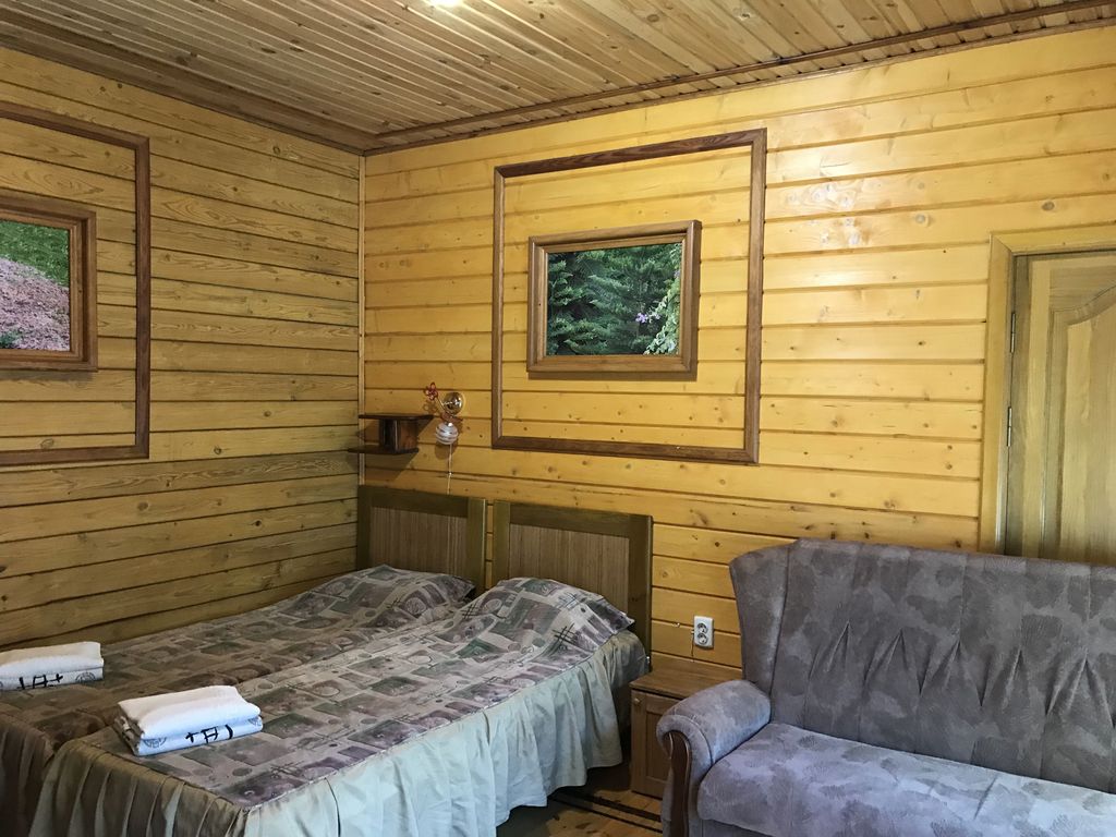 Двухместный номер с 2 отдельными кроватями однокомнатный полулюкс №2Б