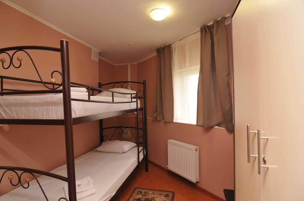 Двухместный номер с 2 отдельными кроватями Эконом