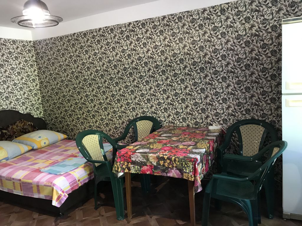 Четырёхместный номер стандарт с видом на горы