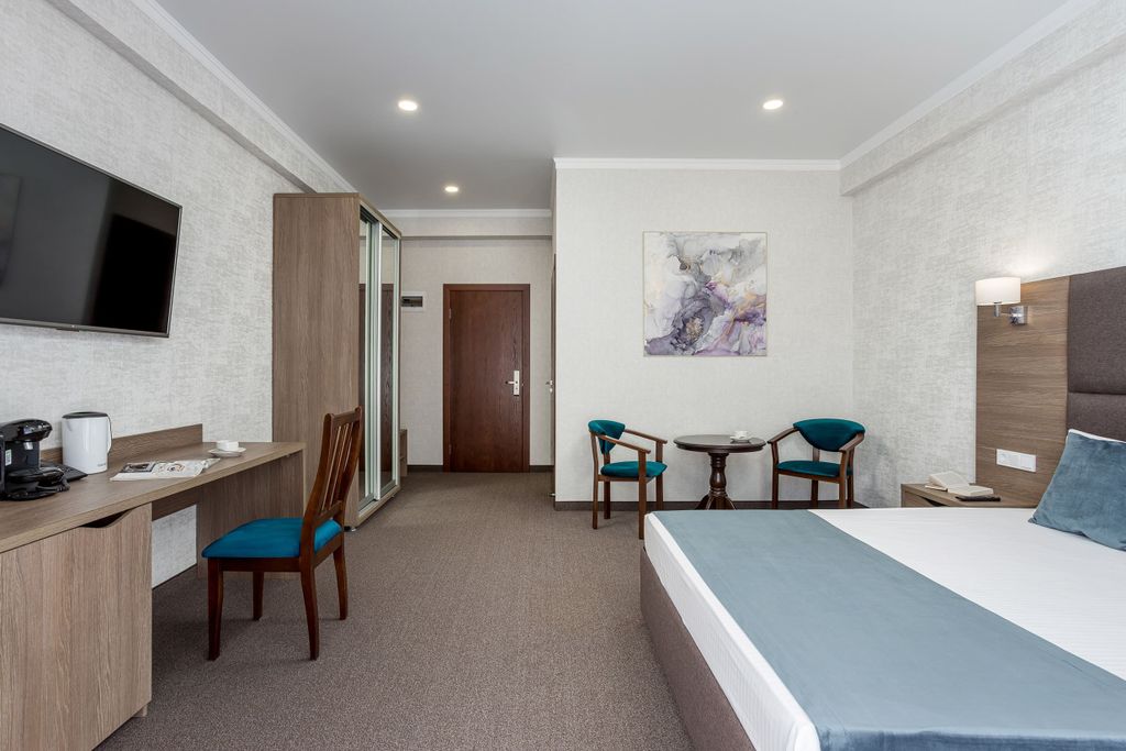 Двухместный номер с 1 кроватью Люкс с патио, завтраком и теплым бассейном