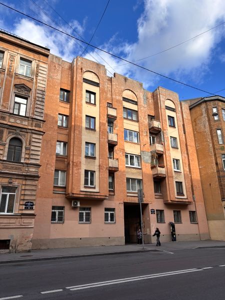 Дом снаружи