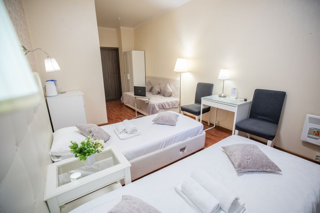 Трёхместный номер улучшенный