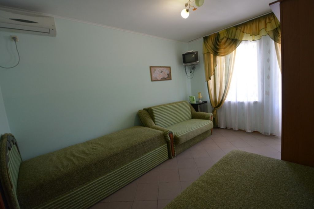 Четырёхместный номер стандарт