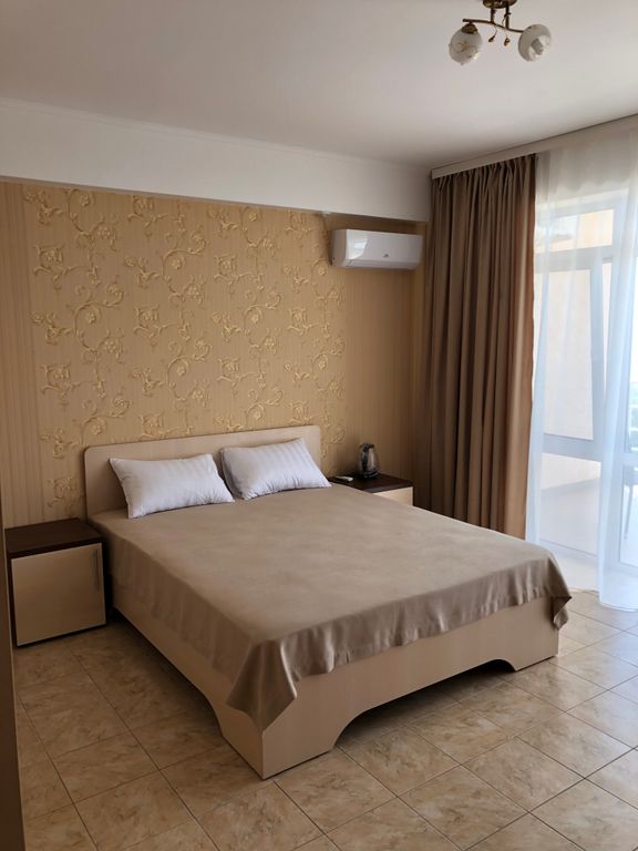 Трёхместный стандарт с видом на море