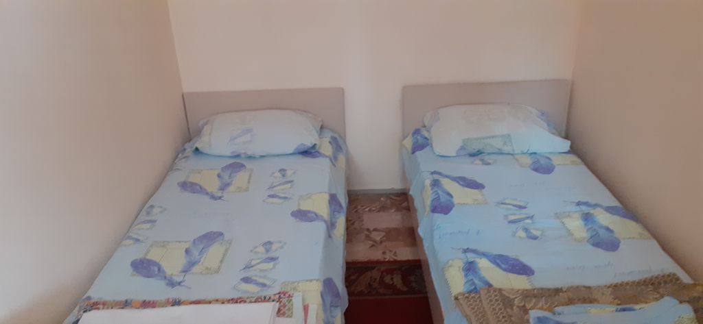 Двухместный номер с 2 отдельными кроватями эконом