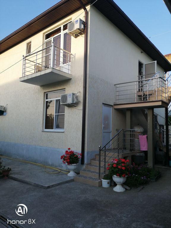 Трёхместный номер улучшенный с видом на море