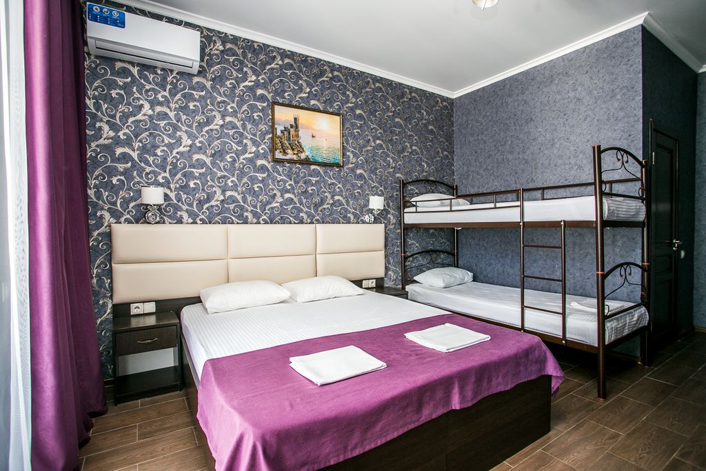 Четырёхместный номер улучшенный