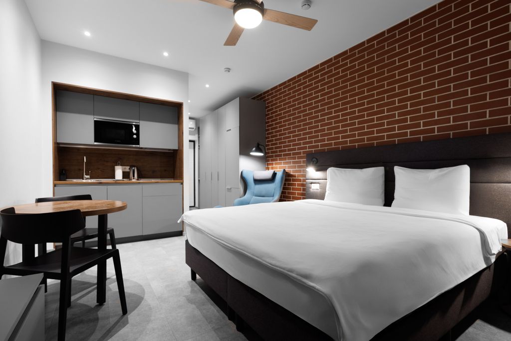 Апартаменты с балконом