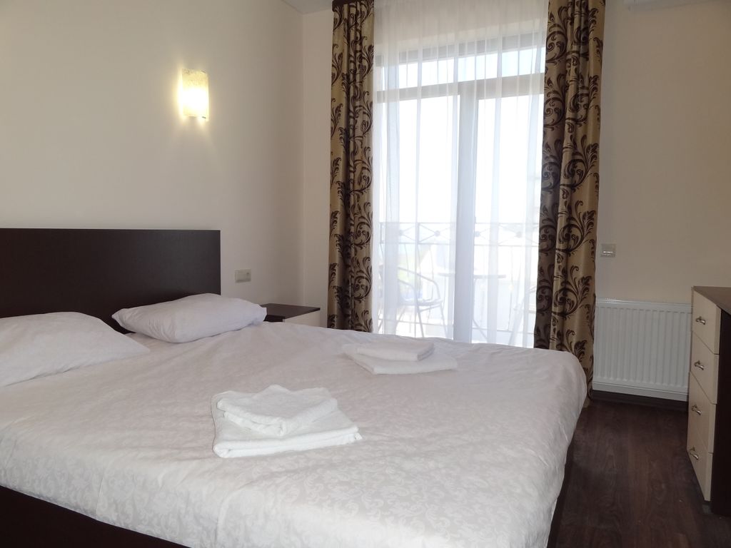 Двухместный номер с 1 кроватью стандарт с балконом