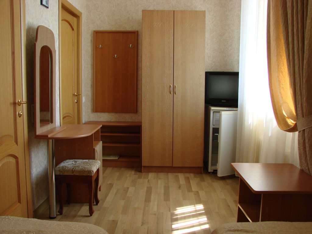 Одноместный номер стандарт с дополнительным местом (2, 3, 4 этаж)