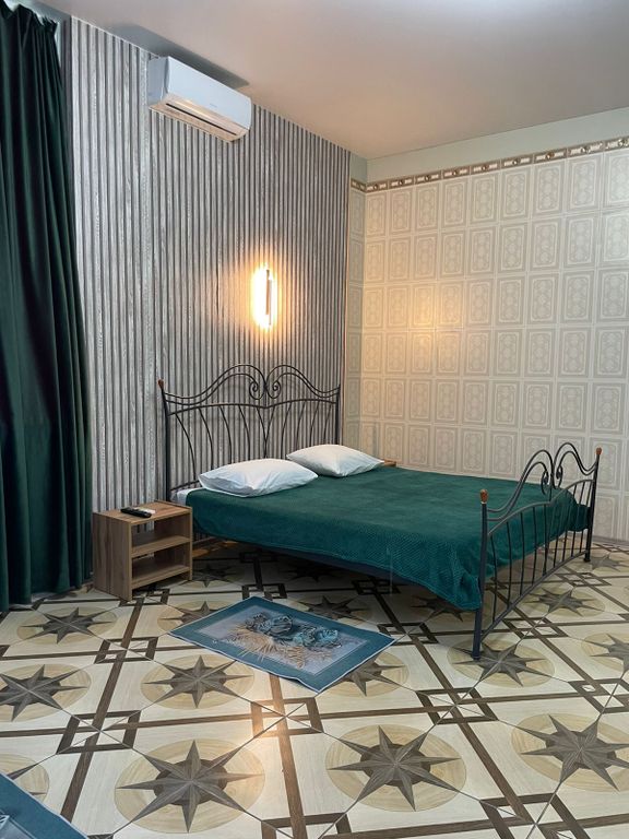 Семейный номер улучшенный с видом на город