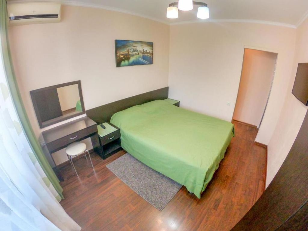 Апартаменты с балконом 44