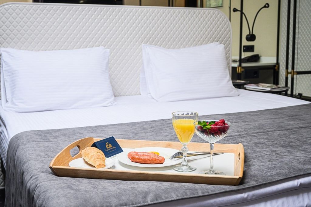 Семейный номер улучшенный Мансарда