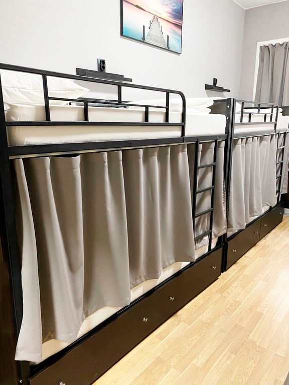 Многоместный мужской номер 8-ми местный