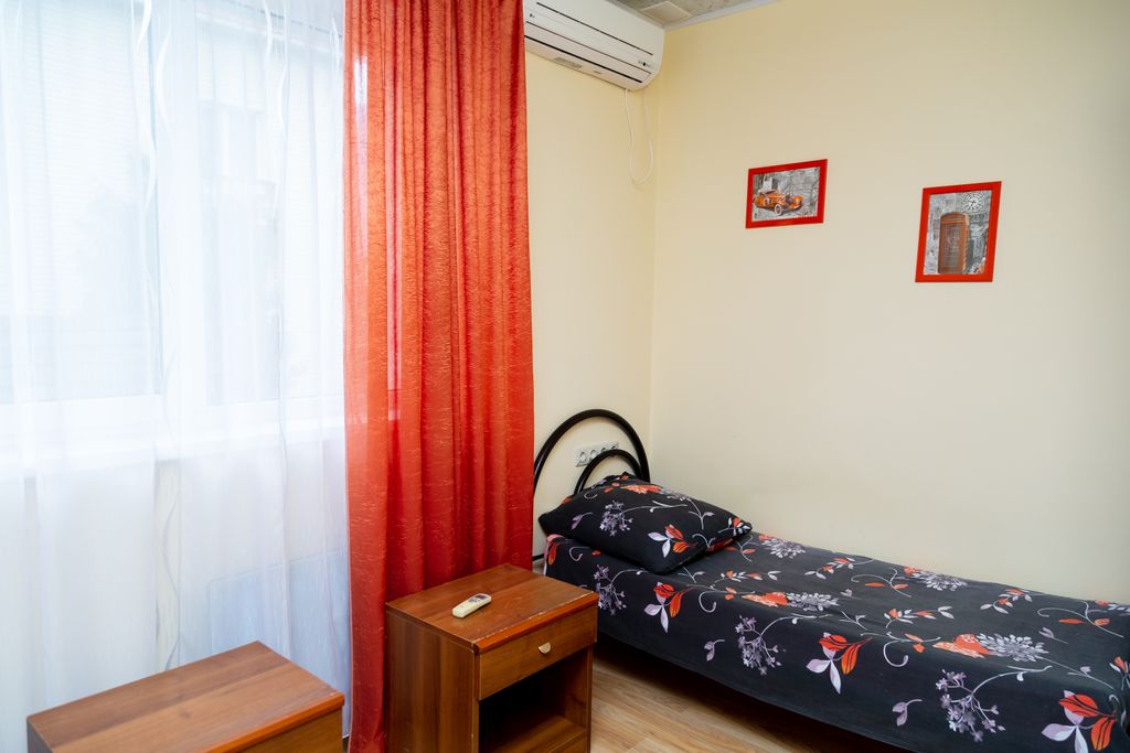 Трёхместный номер стандарт