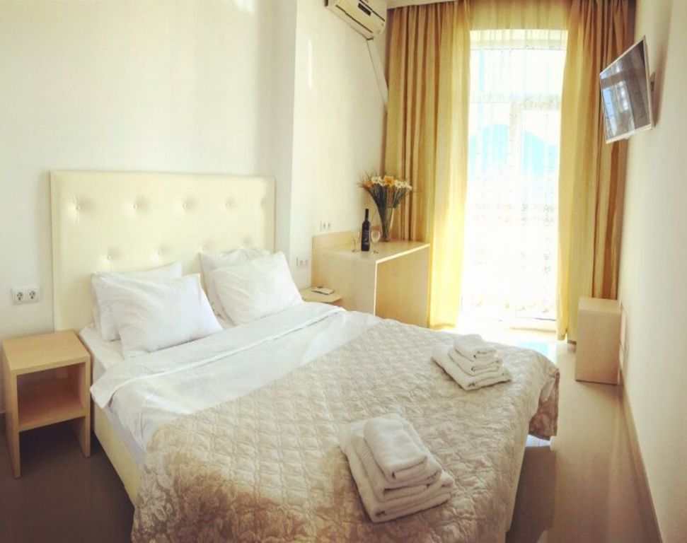 Четырёхместный номер 2-х комнатный стандарт