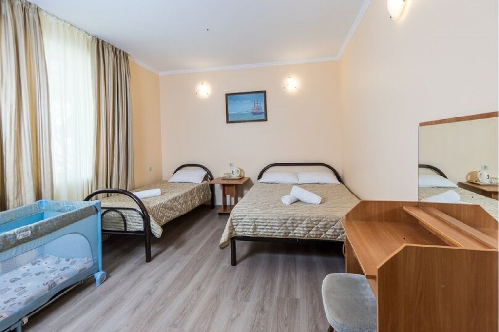 Трёхместный номер стандарт