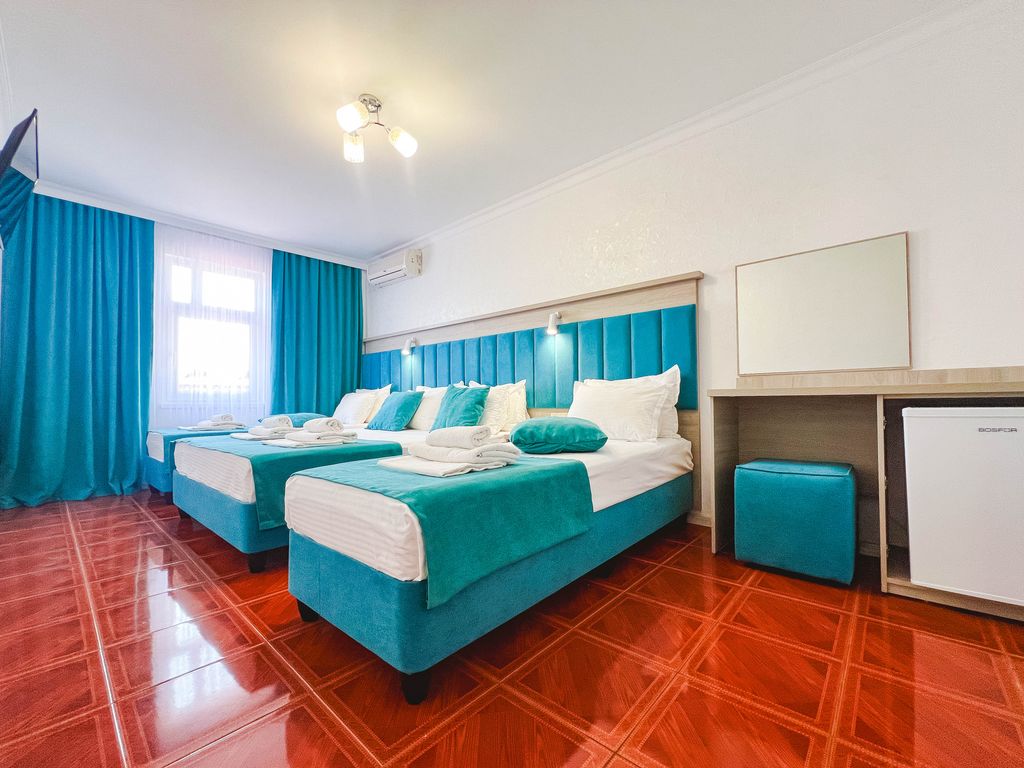 Четырёхместный номер стандарт