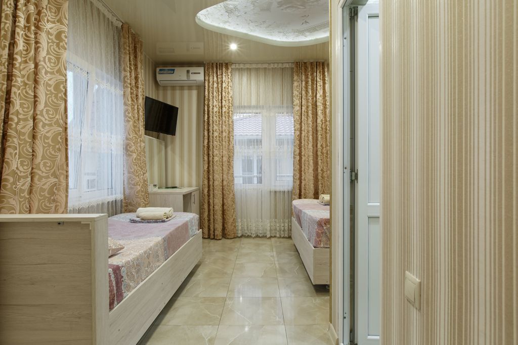 Трёхместный номер стандарт