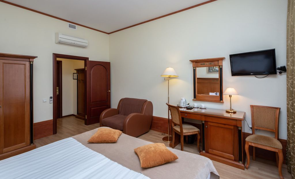 Трёхместный номер улучшенный