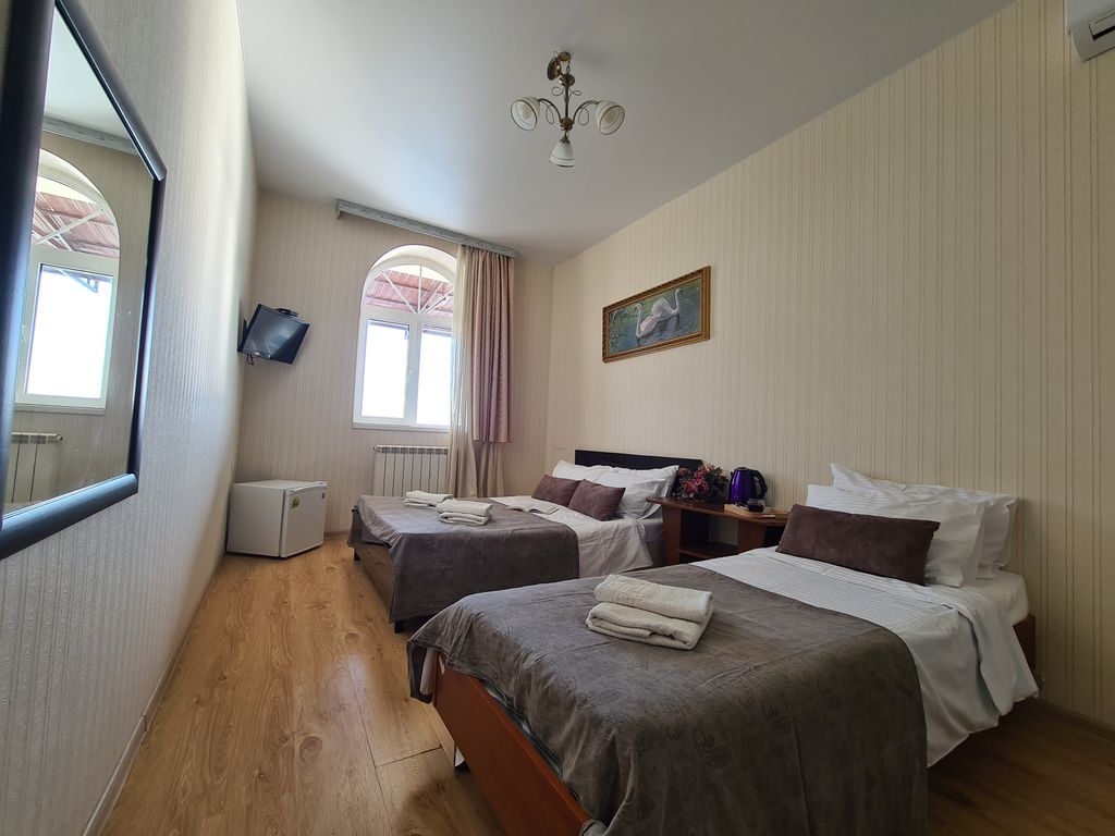 Семейный номер улучшенный с видом на море