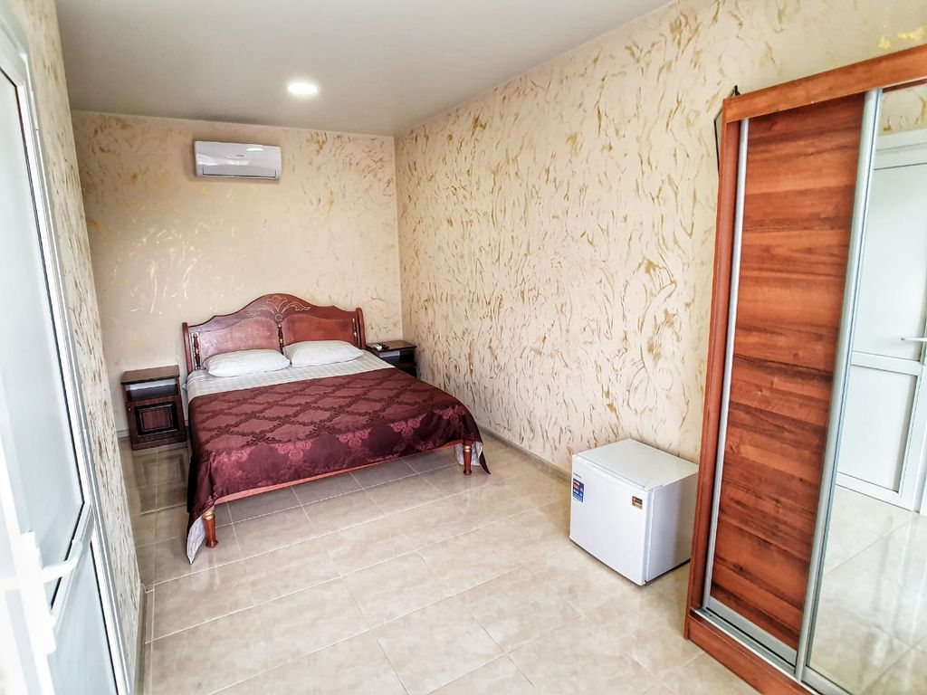 Трёхместный номер комфорт 3