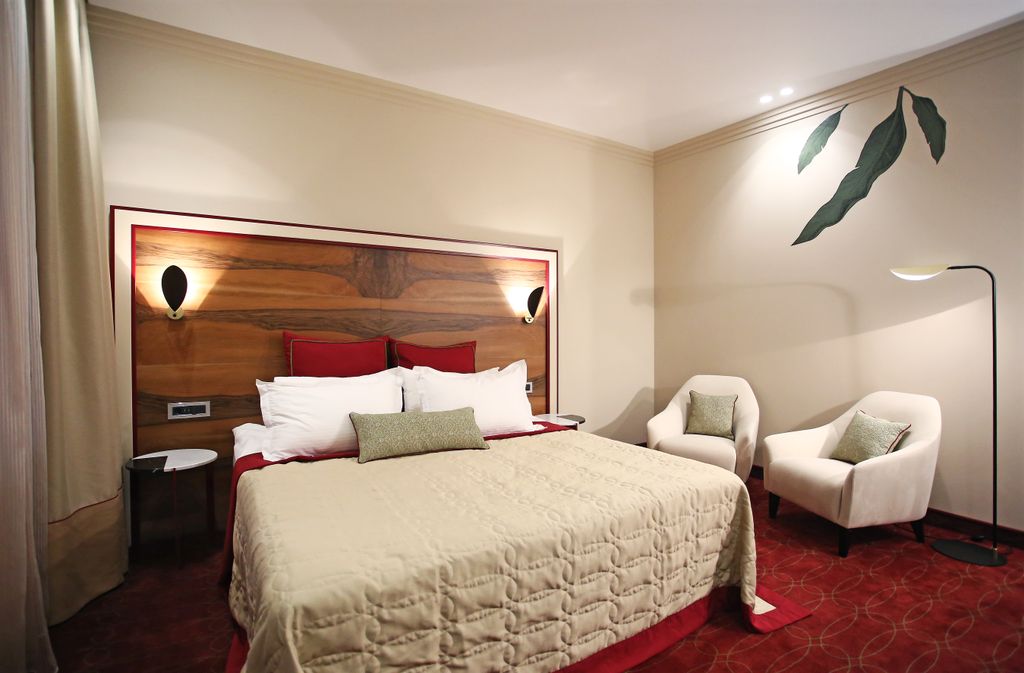 Двухместный номер с 1 кроватью улучшенный