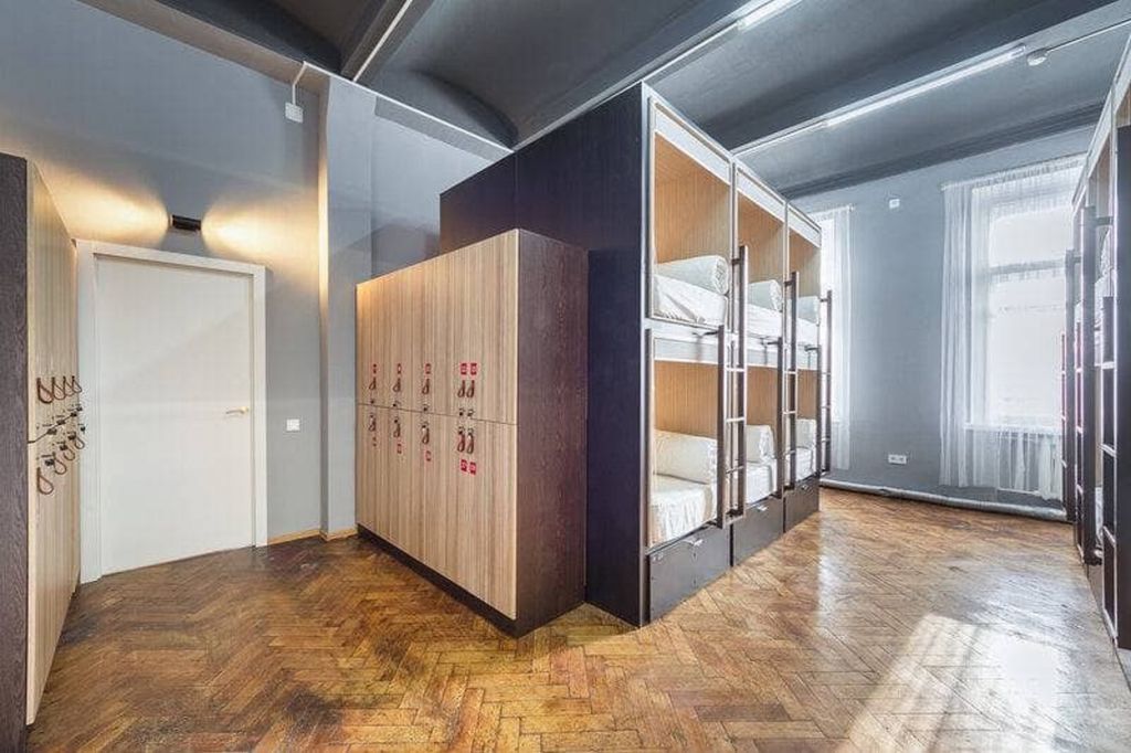 Многоместный смешанный номер 20-местный общий нижняя капсула